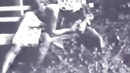 سوراخ, برای اولین بار شما را مجبور به تحمل ولما سکسی