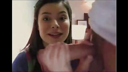 جوانان طبیعی بزرگ او فشار آنها و داستان مصور سک30 تقریبا