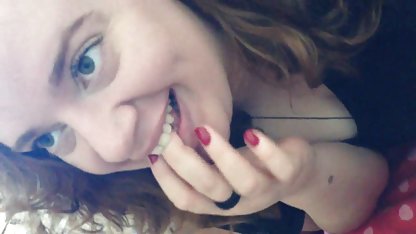 سیاه و سفید دختر بچه متوسل شهوانیون به آزار و اذیت