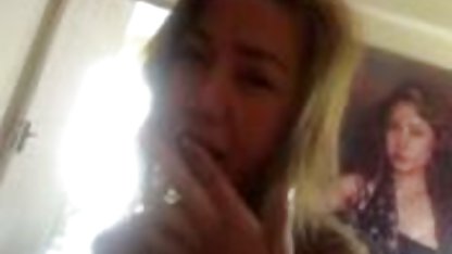 تنه خود را از داستانهایسکسی مصور همه طرف سرازیر شدن آب به پایین