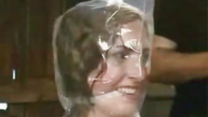 تجربه گسترده در گروه سه مجله سکسی مصور لعنتی, او خوشحال