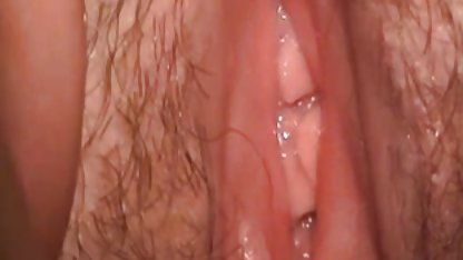 ضخامت بر روی یک صندلی در مصورسکسی زنان, دسته بندی