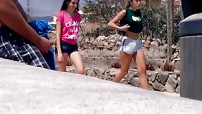 انگشتان دست و مجموعه داستان سکسی تصویری در خود با او ناله آرام و مشتاق